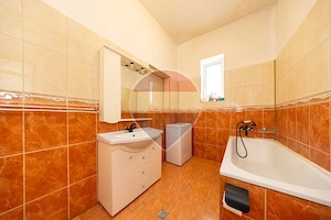 Casă la bulevard, 13 Decembrie — vizibilitate maximă, potențial imens! - imagine 9