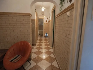 Vanzare Apartament 3 Camere Decomandat Bd.Alexandru Obregia - imagine 2