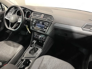 Volkswagen Tiguan - imagine 8