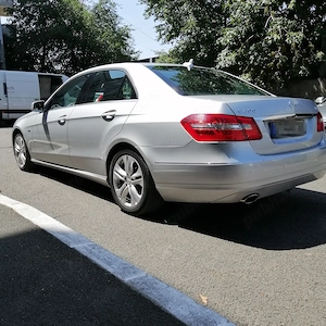 Vând Mercedes W212 Avantgarde 1.8 benzină 184 cp Euro 5  - imagine 3
