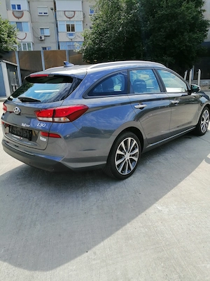 Vând Hyundai i30 1.6 diesel Euro 6 An 2017 - imagine 4