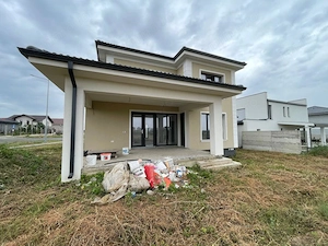 Comision 0 | Casa Individuala | 4 dormitoare | 3 Bai | Asfalt | Giarmata-Mare - imagine 2