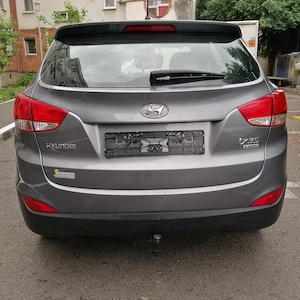 Vând Hyundai ix35 1.7 diesel 116 cp Euro 5 - imagine 5