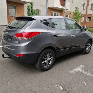 Vând Hyundai ix35 1.7 diesel 116 cp Euro 5 - imagine 4
