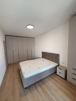 Apartament prima inchirere 2 camere, loc de parare, Torontalului