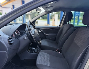Dacia Duster 4x4 diesel 1.5 - imagine 8