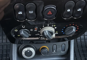 Dacia Duster 4x4 diesel 1.5 - imagine 10