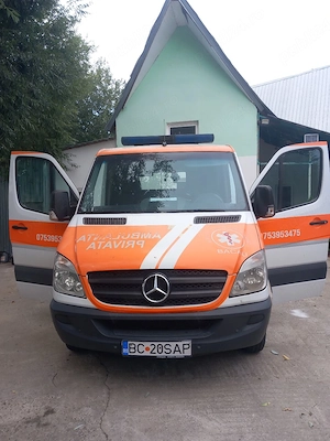 Vând ambulanță  - imagine 3