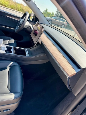 Tesla Model Y, 2024 - imagine 8