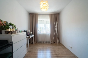 Apartament 5 camere Vlaicu – Renovat, 2 băi, centrală proprie - imagine 7