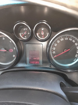 vand opel astra j -1.7dizel- 2013