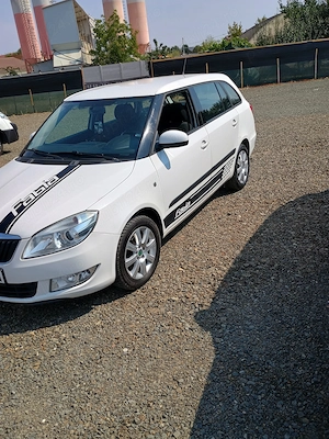Scoda Fabia 2011 1.6 tdi - imagine 5