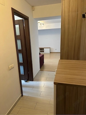 Inchiriez Apartament 3 camere, zona Trapezului - imagine 6