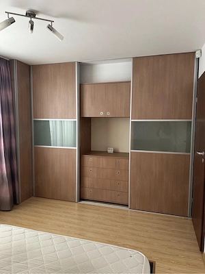 Inchiriez Apartament 3 camere, zona Trapezului - imagine 10