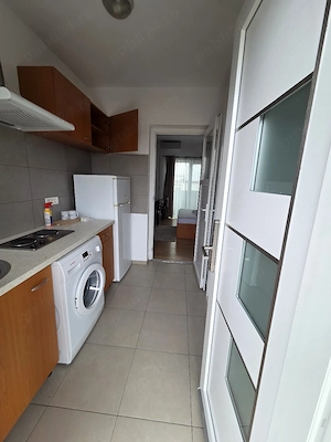 Inchiriez apartament cu 1 camera - imagine 3