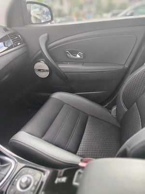 Renault Megane 3 1.6 dci Bose Edition - imagine 4
