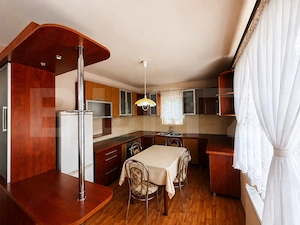 Casa de vanzare, 200 mp, 500 mp teren, zona Sângeorgiu de Mureș  - imagine 5