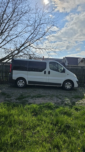 Vand Opel Vivaro 8+1 - imagine 6