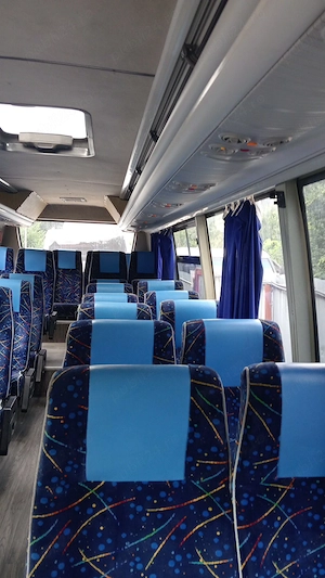 Microbuz Mercedes Benz Trituro, an 2019, Euro 6,  AC bord, clima salon, 2997 cmc, consum mic, 34 loc - imagine 5