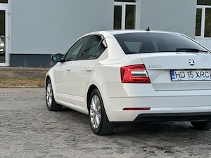 Skoda Octavia*1.6 diesel*af.2018*contract+fiscal pe loc*navigatie*Maxi-Dot ! - imagine 4