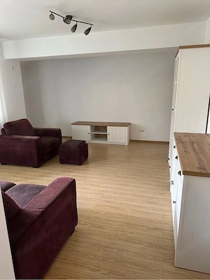 Apartament 3 camere, etaj 1, parcare inclusa, 2 băi, zona Trapezului - imagine 5