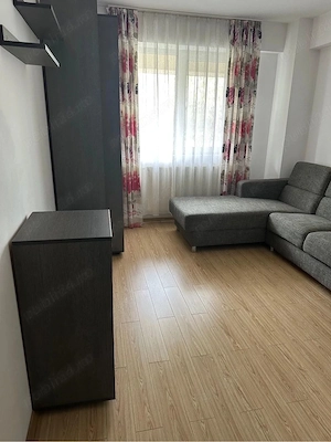 Apartament 3 camere, etaj 1, parcare inclusa, 2 băi, zona Trapezului - imagine 2