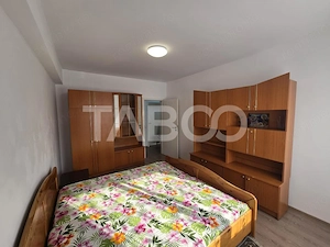 Apartament 3 camere 73 mpu balcon 6 m loc de parcare zona Turnisor - imagine 4