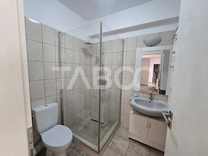 Apartament 3 camere 73 mpu balcon 6 m loc de parcare zona Turnisor - imagine 8