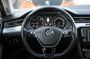 Volkswagen Passat 2.0 TDI Highline - imagine 5