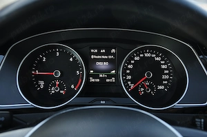 Volkswagen Passat 2.0 TDI Highline - imagine 7