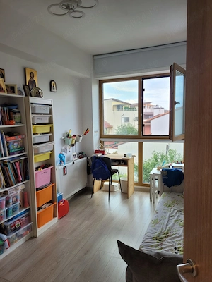 Apartament 4 camere Decomandat Damaroaia  - imagine 6