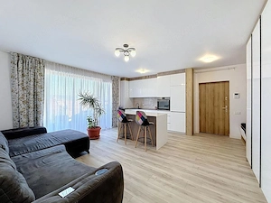 2 camere, bloc nou, 65 mp, balcon, aproape de Centru!