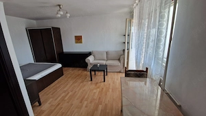 Particular vând garsoniera Bl. Lacul Tei intersectie cu str.Doamna Ghica