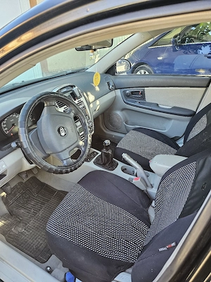 Vând Kia Cerato, 2005 , motor tdi 2000 112 cp - imagine 4