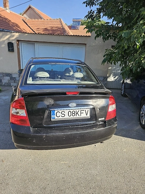 Vând Kia Cerato, 2005 , motor tdi 2000 112 cp - imagine 5