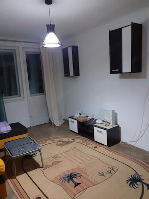 proprietar, inchiriez apartament 2 camere Constanta zona tomis nord