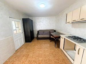 Casă renovată | teren generos 2252 mp si acces din 2 străzi - imagine 5