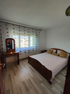 Apartament 2 camere semidecomandat - imagine 2