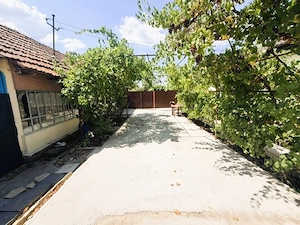 Casă renovată | teren generos 2252 mp si acces din 2 străzi - imagine 16