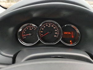 Dacia Sandero 1.5DCI - imagine 9