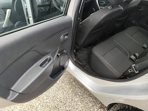 Dacia Sandero 1.5DCI - imagine 5