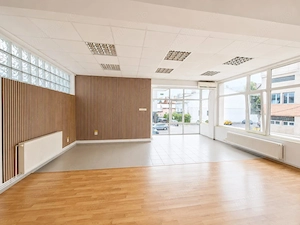 Inchiriere spatiu comercial-sala diverse Centru Pitesti - imagine 6