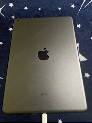 IPad generatia 8