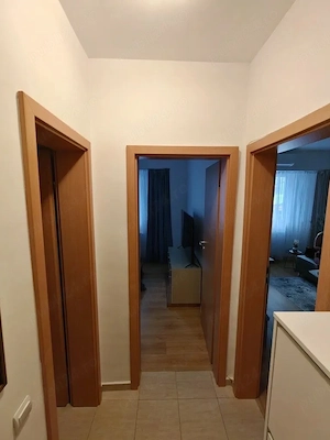 piata sudului lunca barzesti studio - imagine 3