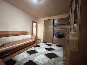 Apartament 2 camere, 39 mp, zona Micro 6  - imagine 2