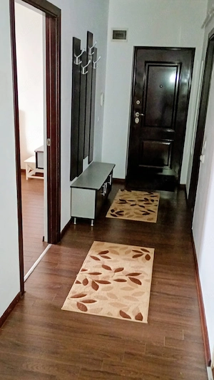 Pers.fizica vand apartament in Floresti - imagine 5
