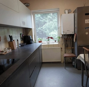 Apartament in casa cu 4 apartamente + curte si beci, zona centrală  - imagine 5