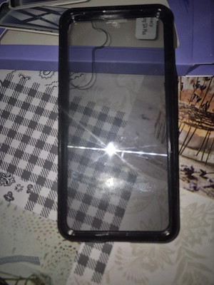 Vînd carcasă magnetică S24+