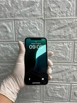 iPhone XR 64GB Alb   Original   78% Baterie   Husă Nike