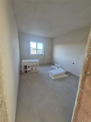 Duplex nou - 3 dormitoare - bucatarie inchisa - zona buna - imagine 9